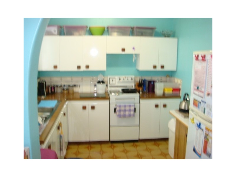 47 McIlwraith Avenue, Norman Park QLD 4170