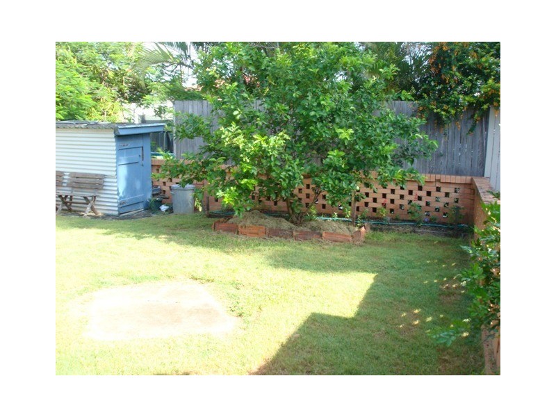 47 McIlwraith Avenue, Norman Park QLD 4170