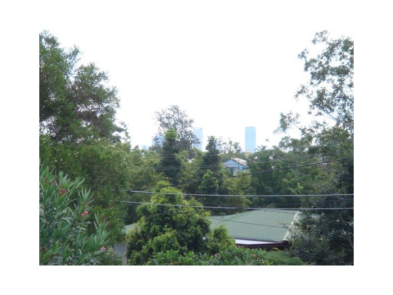 7 Doyle Street, Coorparoo QLD 4151