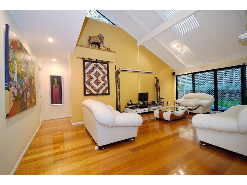 381 Chatsworth Road, Coorparoo QLD 4151