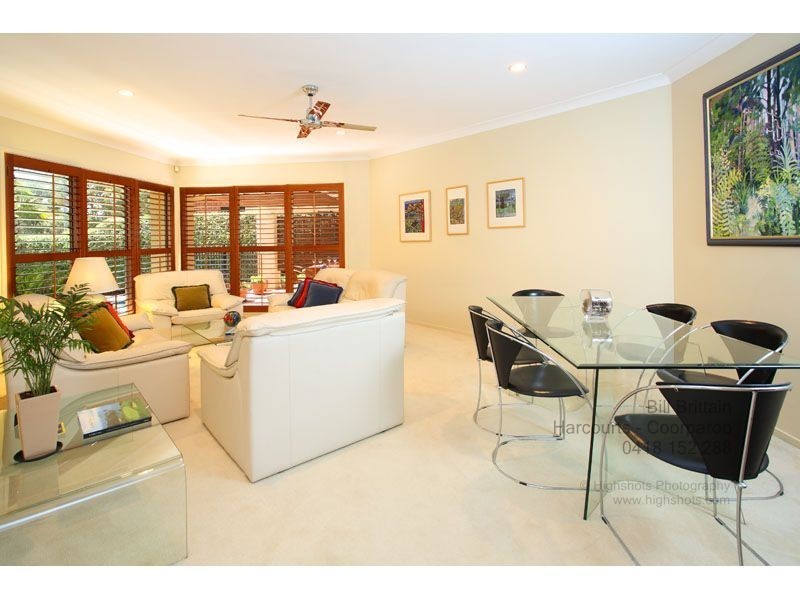 467 Pine Mountain Road, Carindale QLD 4152