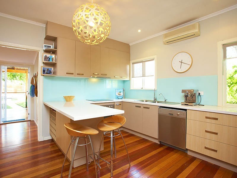 32 Derby Street, Coorparoo QLD 4151