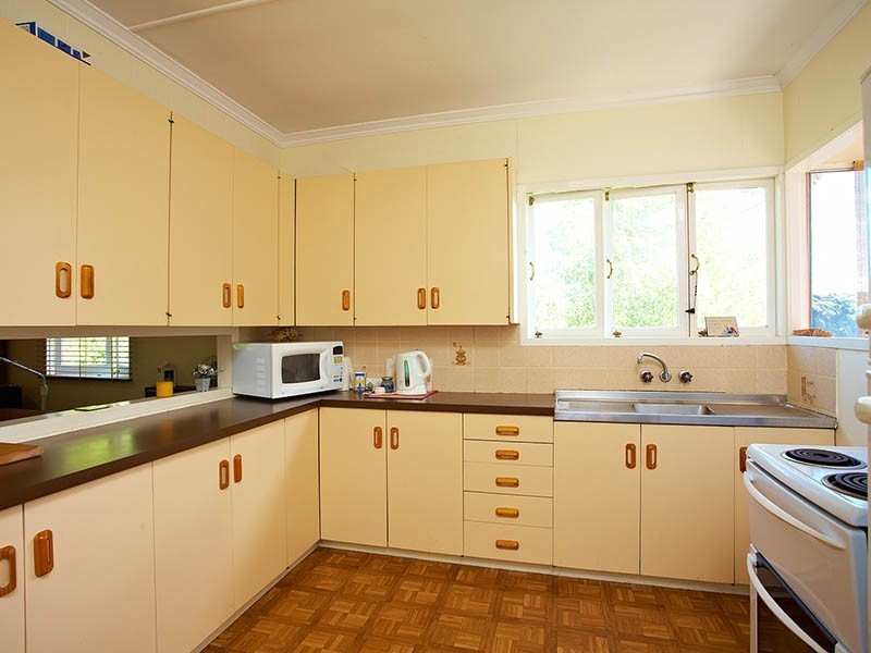 15 Monza Street, Holland Park West QLD 4121