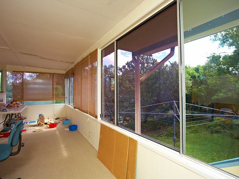 15 Monza Street, Holland Park West QLD 4121