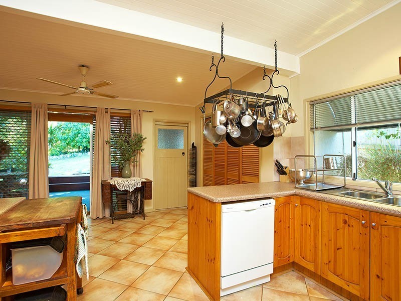 82 Invermore Street, Mount Gravatt East QLD 4122