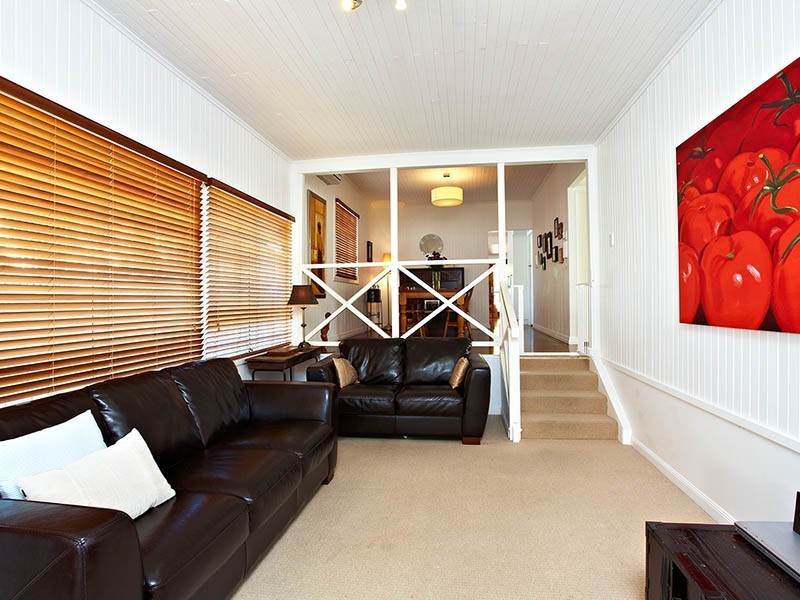 17a Durimbil Street, Camp Hill QLD 4152