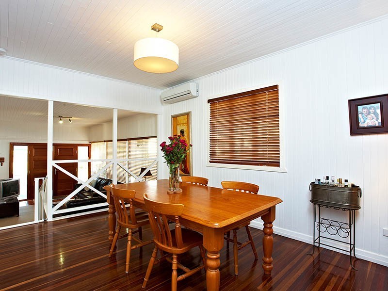 17a Durimbil Street, Camp Hill QLD 4152