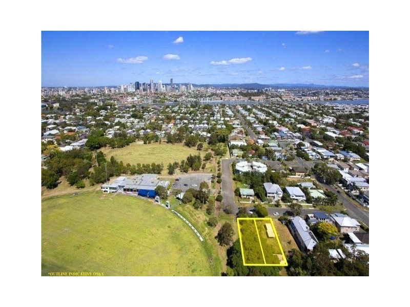 1 & 3 Oak Street, Hawthorne QLD 4171