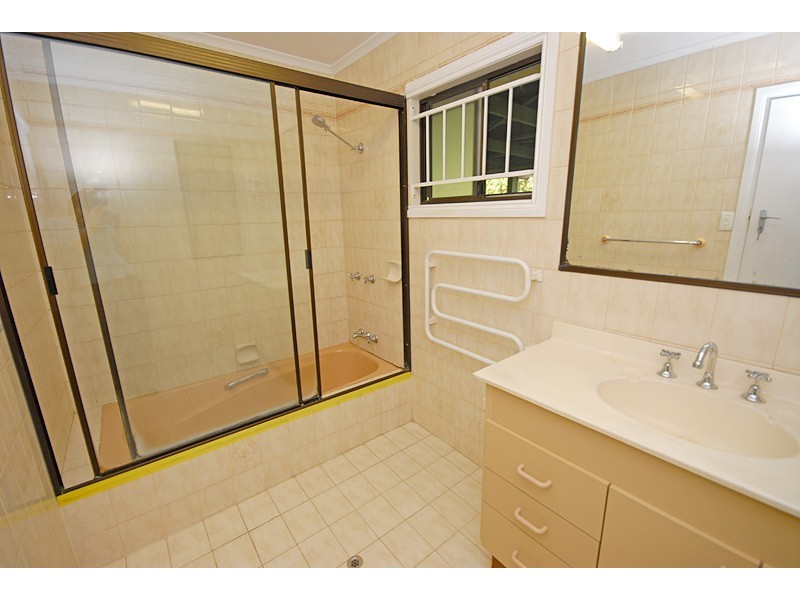 42 Boambillee Street, Mount Gravatt East QLD 4122