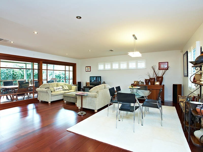58 Dunrod Street, Holland Park West QLD 4121