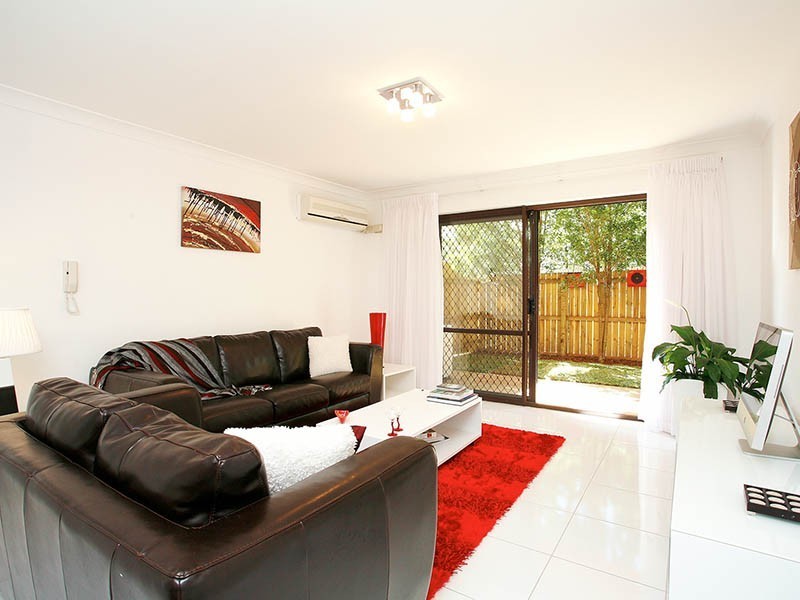 1/43 Rutland Street, Coorparoo QLD 4151