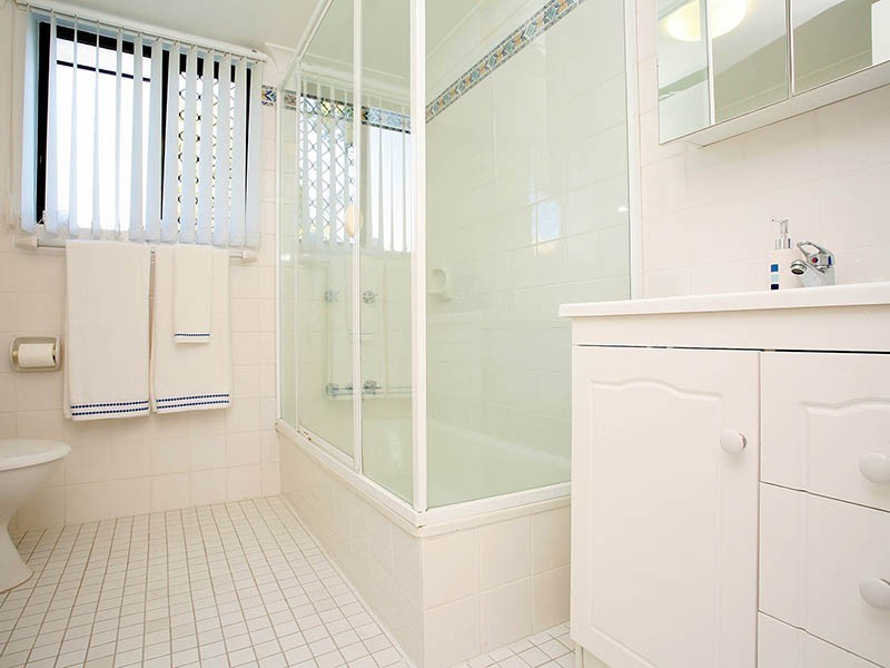 1/43 Rutland Street, Coorparoo QLD 4151