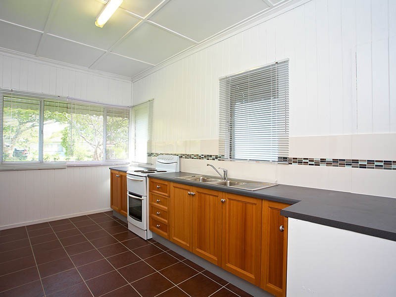 40 Jerome Street, Coorparoo QLD 4151