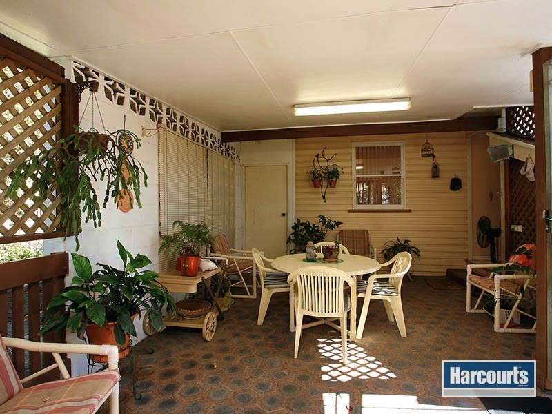 29 Turquoise Street, Holland Park QLD 4121