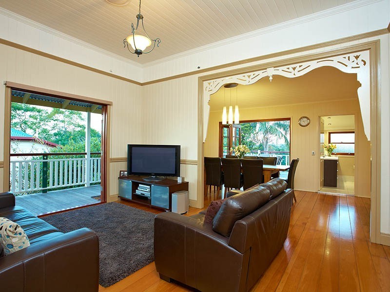 22 Nicholson Street, Greenslopes QLD 4120
