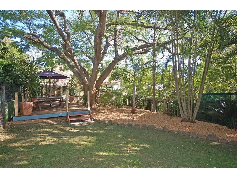 47 Brae Street, Coorparoo QLD 4151