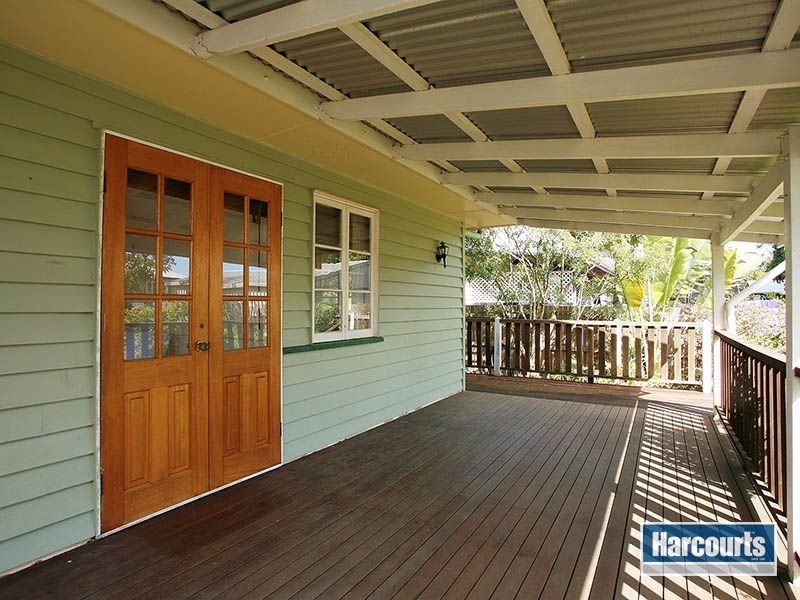 26 Errey Street, Camp Hill QLD 4152