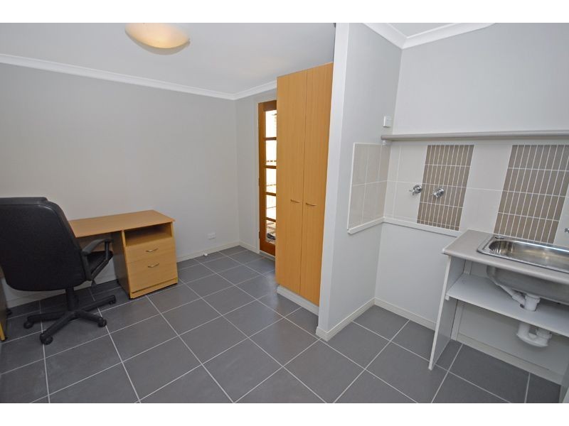 108 Galsworthy Street, Holland Park West QLD 4121