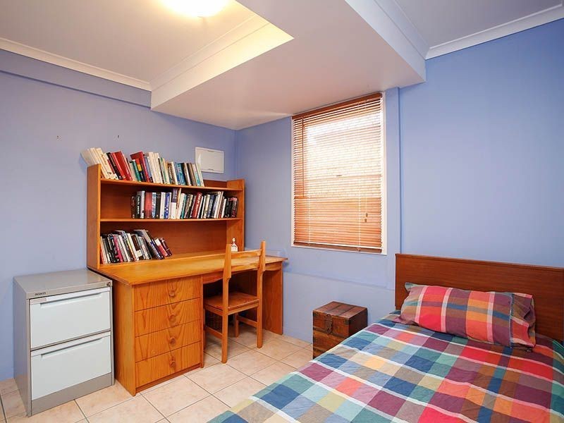 42 Jerome Street, Coorparoo QLD 4151