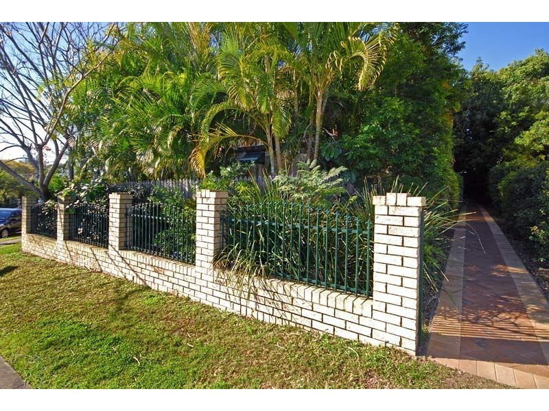 2/27 Nelson Street, Coorparoo QLD 4151