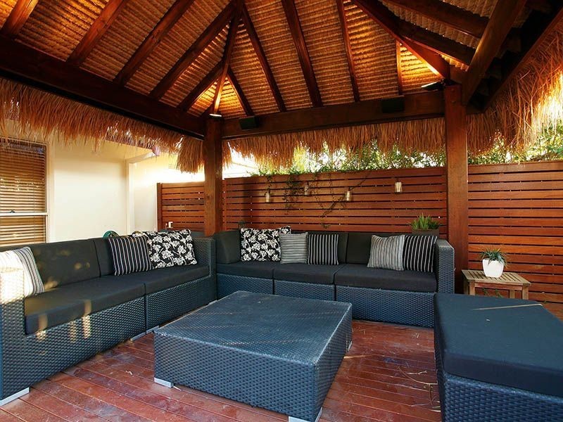 16 Sumner Place, Carindale QLD 4152