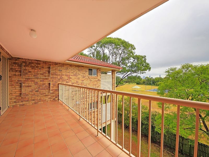 6/46 Robinson Street, Coorparoo QLD 4151