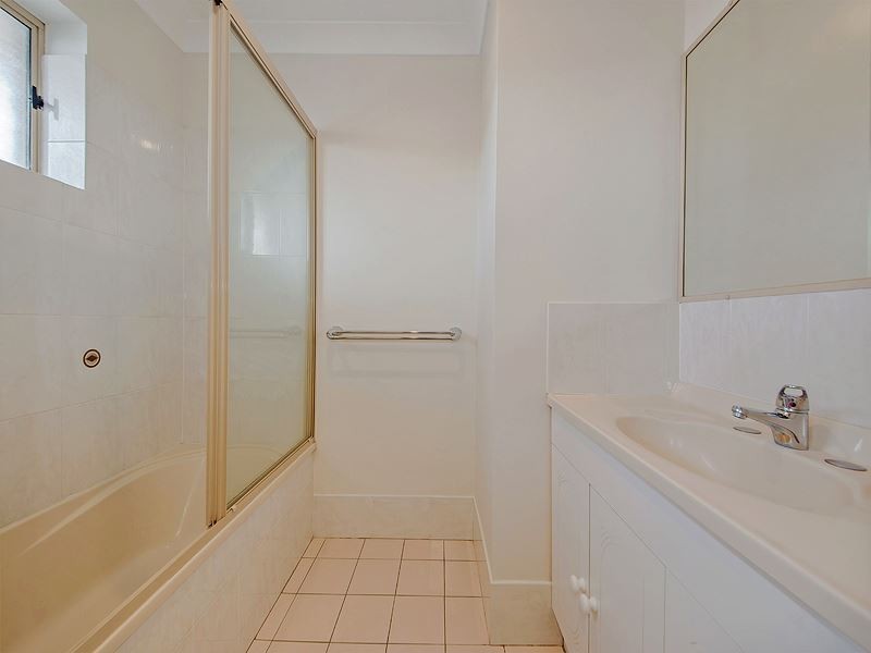 6/46 Robinson Street, Coorparoo QLD 4151