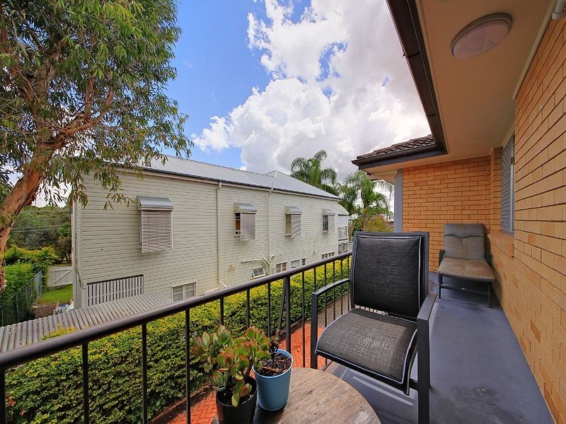 2/14 Biran Street, Coorparoo QLD 4151