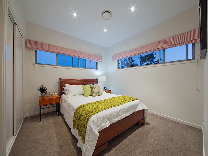 21 Wyena Street, Camp Hill QLD 4152