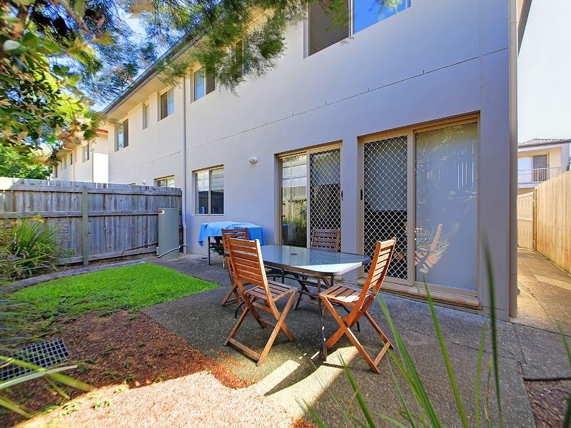60/50 Johnston Street, Carina QLD 4152