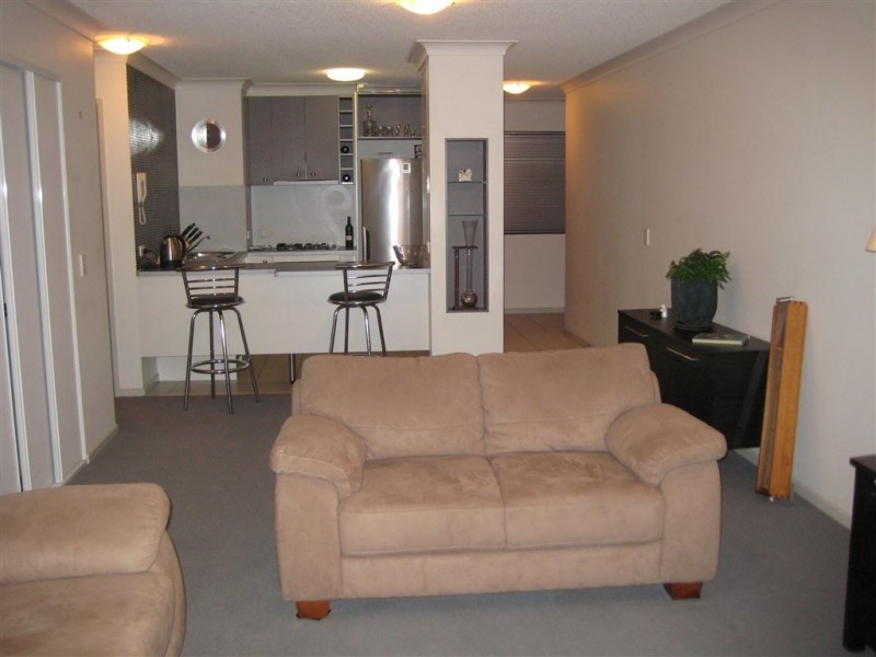 51/15 Kitchener Street, Coorparoo QLD 4151