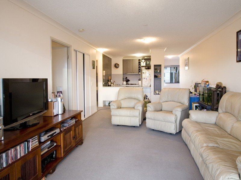 51/15 Kitchener Street, Coorparoo QLD 4151