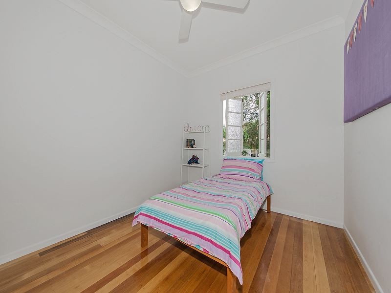 12 Orion Street, Coorparoo QLD 4151