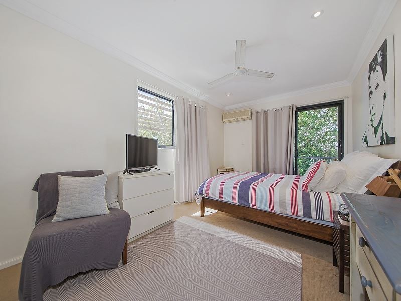 4/9 Talbot Street, Coorparoo QLD 4151