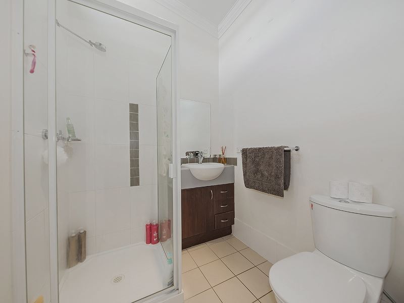 4/9 Talbot Street, Coorparoo QLD 4151