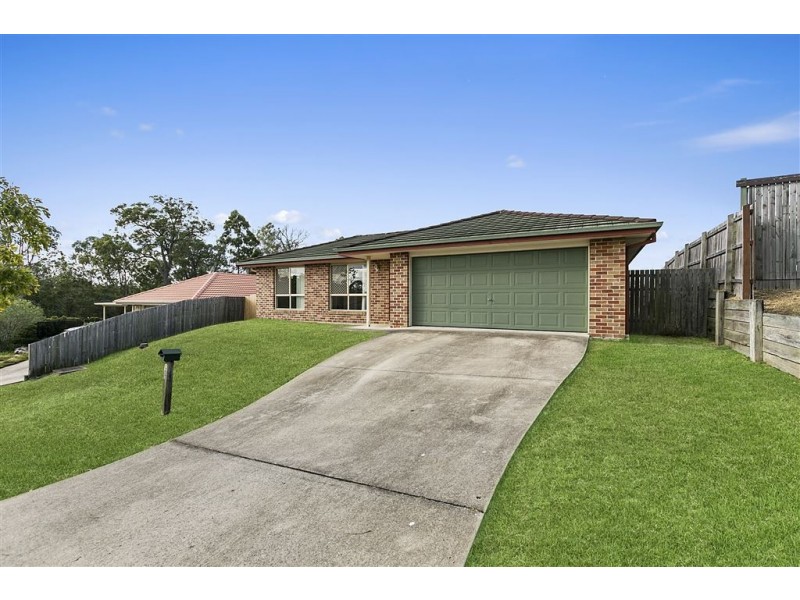 13 Woodrow Place, Marsden QLD 4132