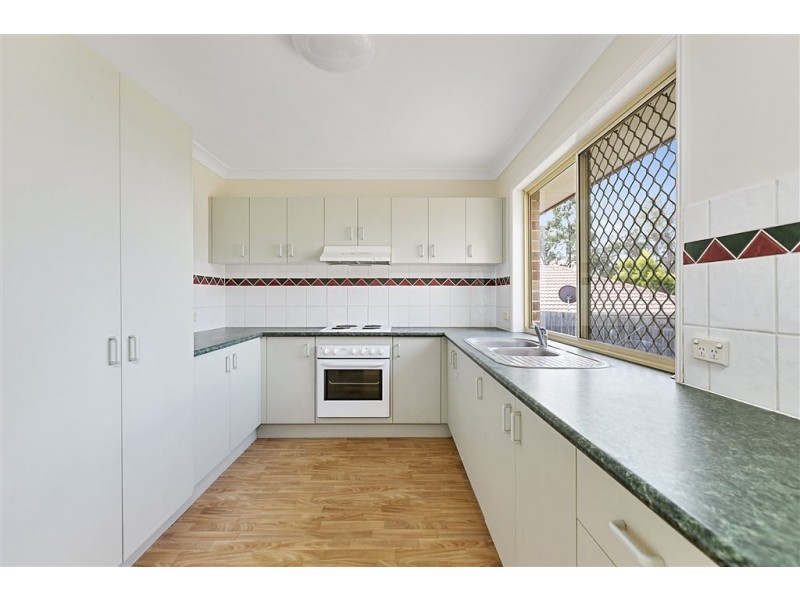 13 Woodrow Place, Marsden QLD 4132
