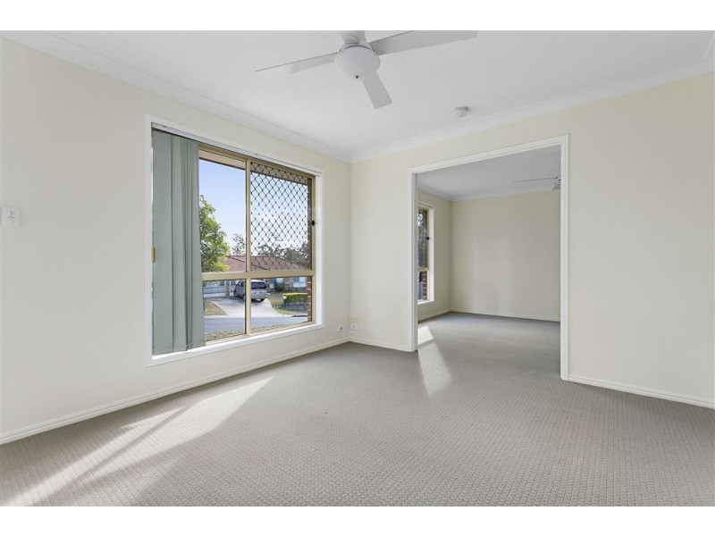 13 Woodrow Place, Marsden QLD 4132