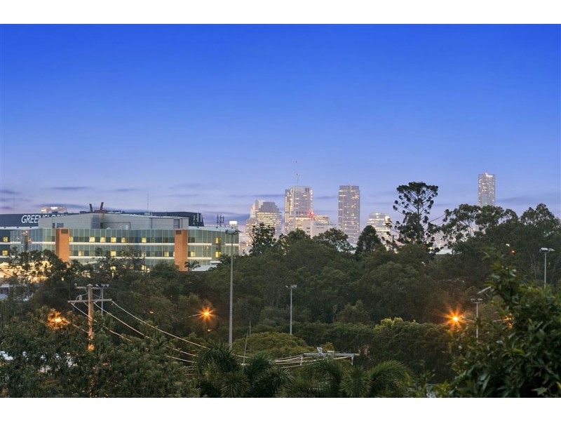 19 Weal Avenue, Tarragindi QLD 4121