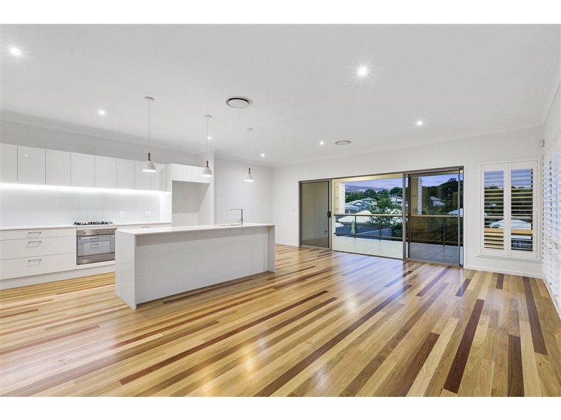 19 Weal Avenue, Tarragindi QLD 4121