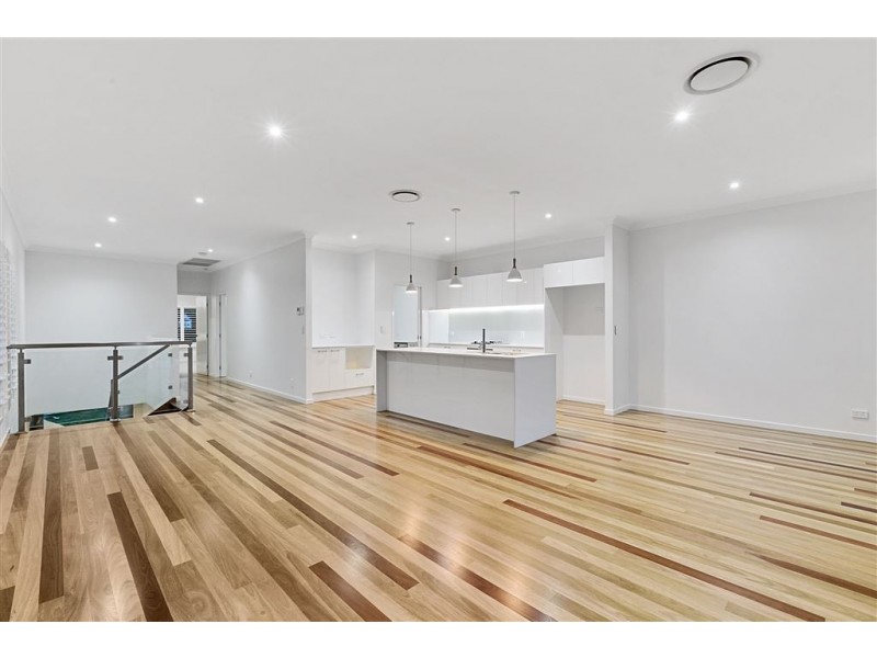 19 Weal Avenue, Tarragindi QLD 4121