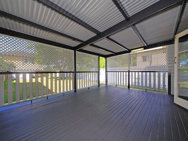 32 Gladstone Street, Coorparoo QLD 4151