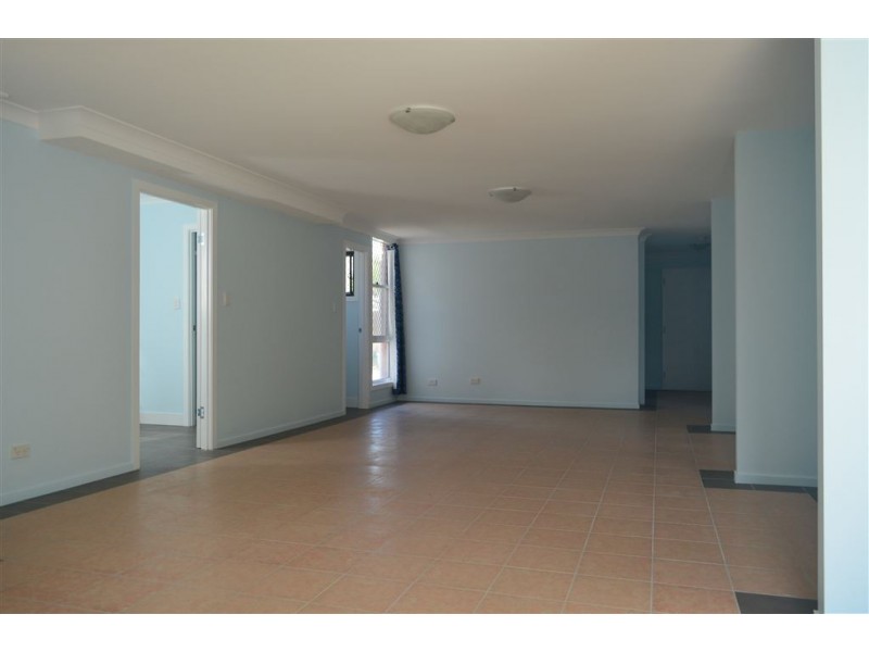 18b Jubilee Street, Greenslopes QLD 4120