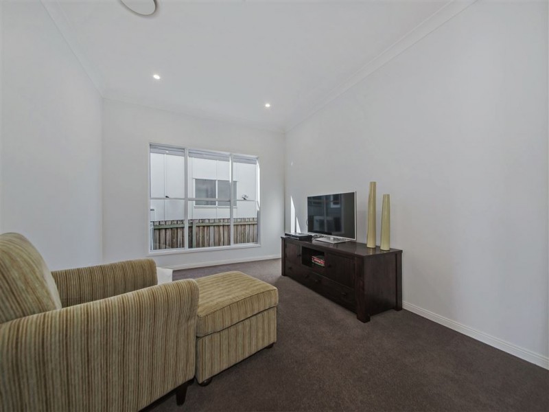 31 Greens Road, Coorparoo QLD 4151