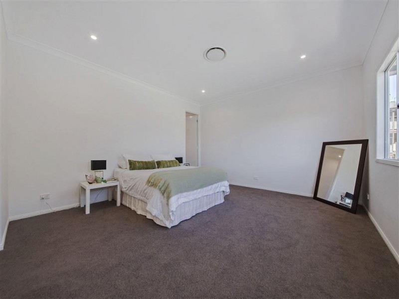 31 Greens Road, Coorparoo QLD 4151