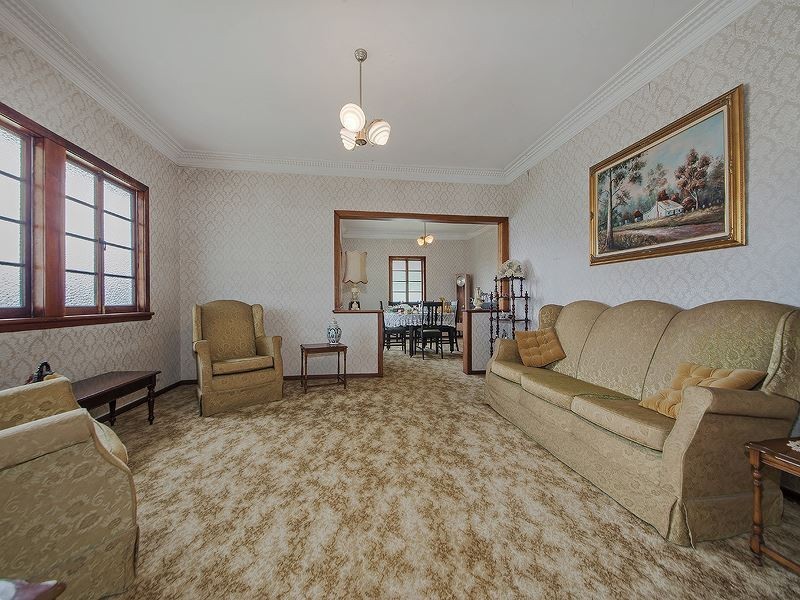 50 Wylma Street, Holland Park QLD 4121