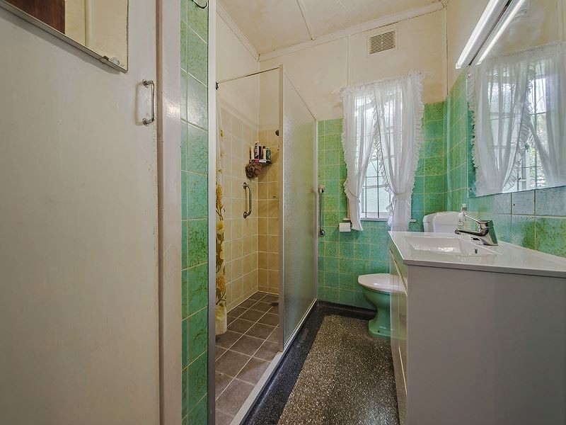 50 Wylma Street, Holland Park QLD 4121