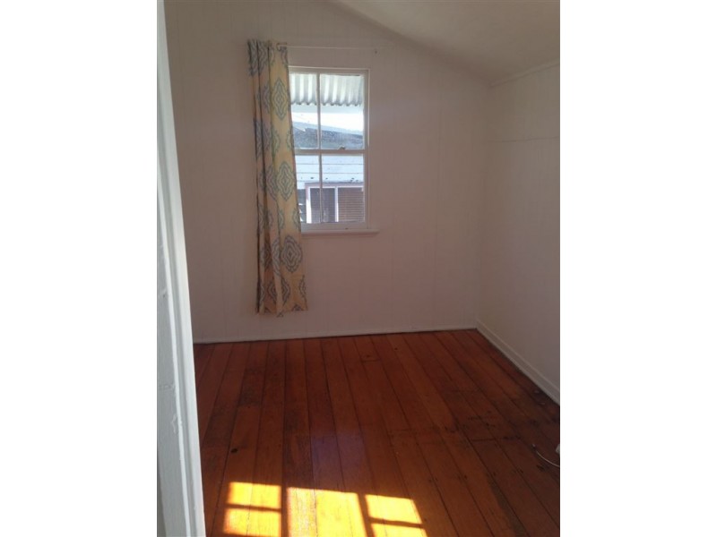 18a Jubilee Street, Greenslopes QLD 4120