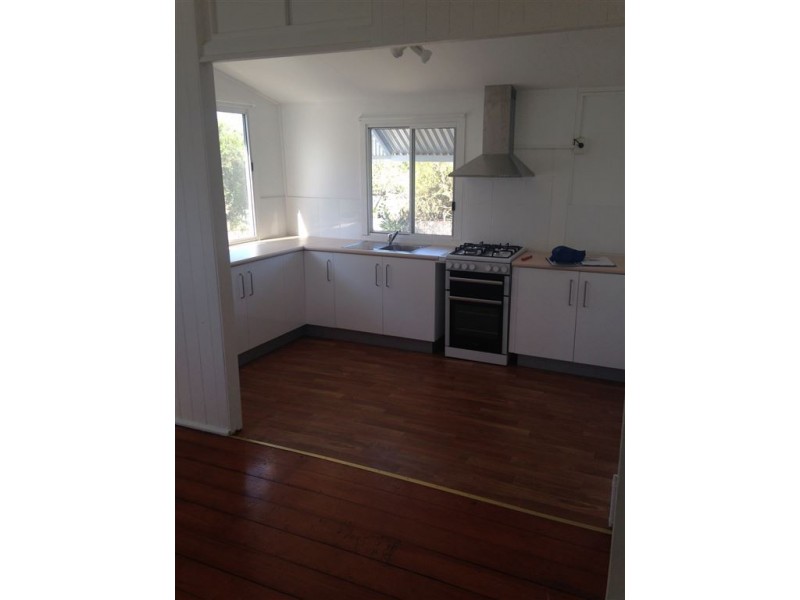 18a Jubilee Street, Greenslopes QLD 4120
