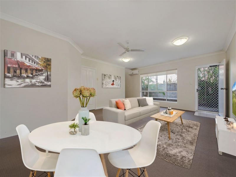2/51 Jones Road, Carina Heights QLD 4152